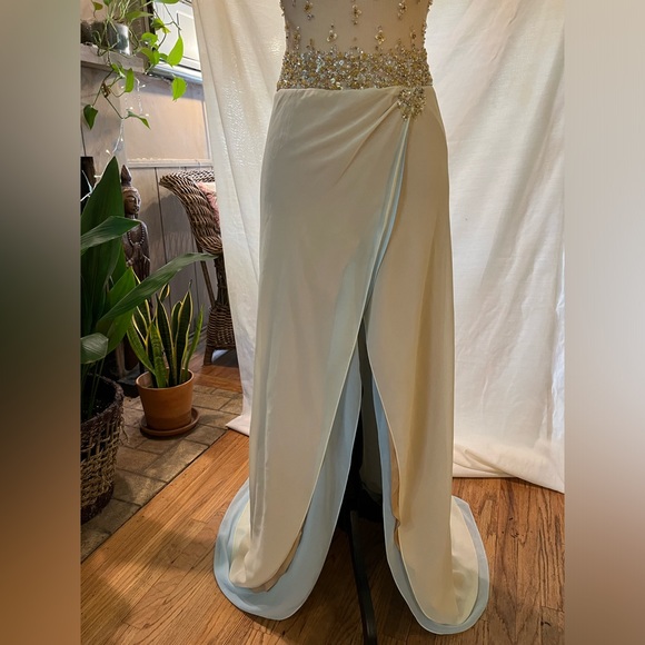 Vintage sheer beaded halter gown ✨ - Picture 7 of 13